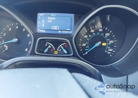 2014 Ford Focus Se z USA, uszkodzony, nr VIN 1FADP3F22EL344206